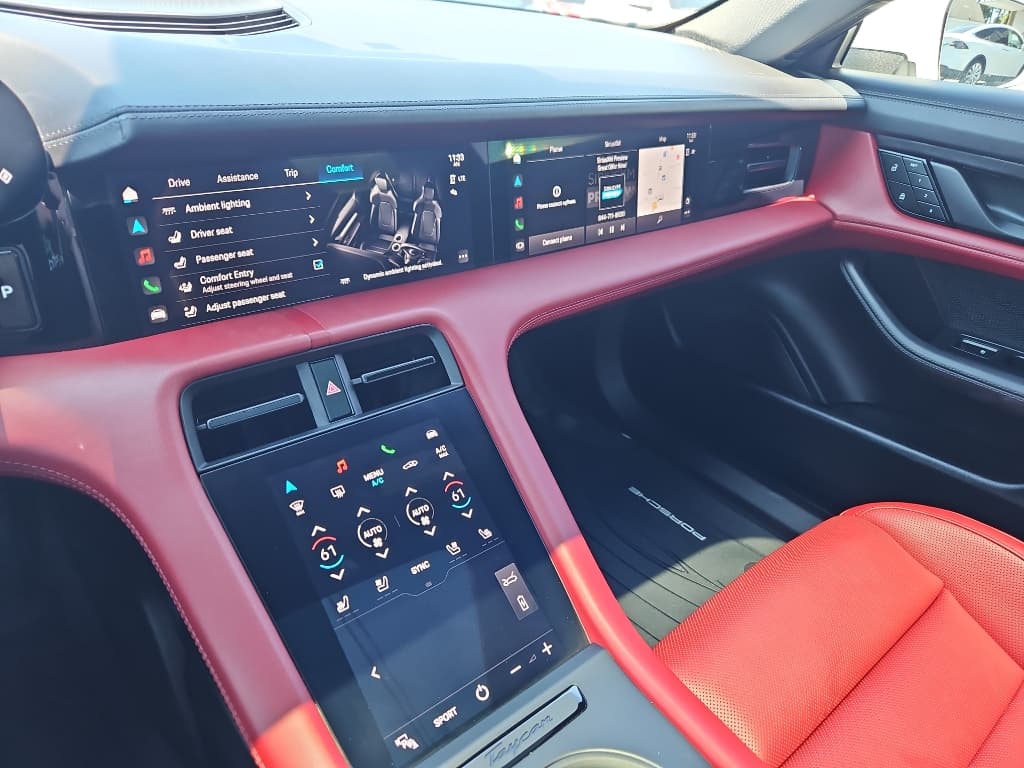 2023 Porsche Taycan view 11