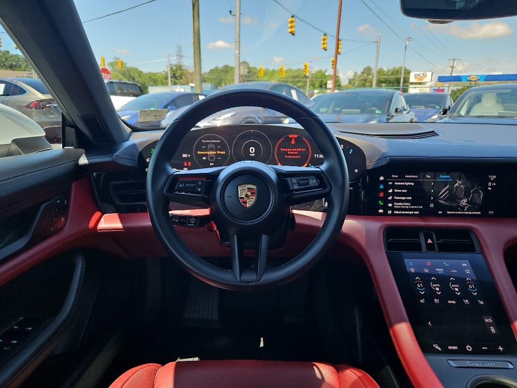 2023 Porsche Taycan view 9