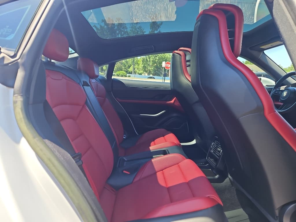 2023 Porsche Taycan view 22