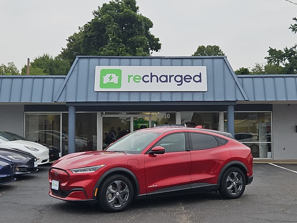 2022 Ford Mustang Mach-E view 3