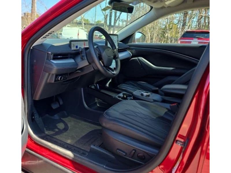 2023 Ford Mustang Mach-E view 5