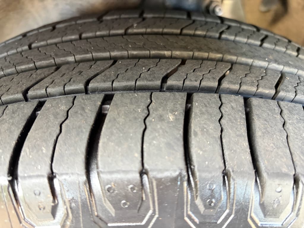 2022 Ford Escape Hybrid view 37