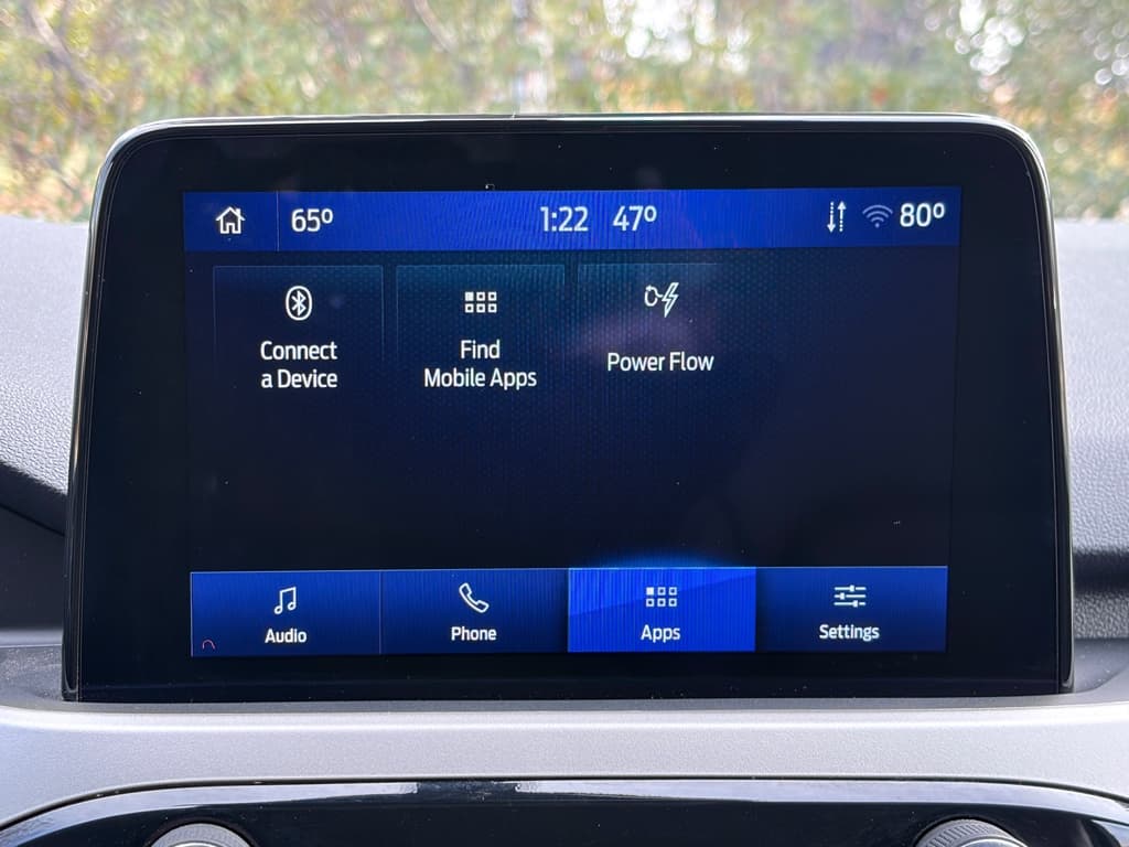 2022 Ford Escape Hybrid view 12