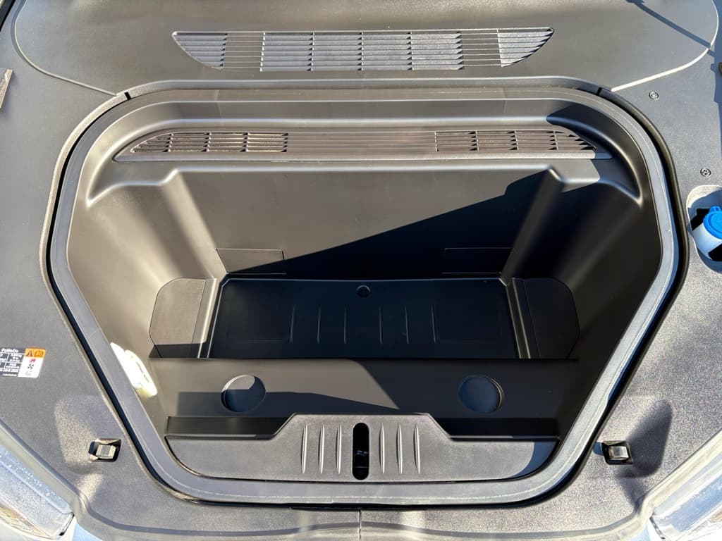 2022 Ford Mustang Mach-E view 26