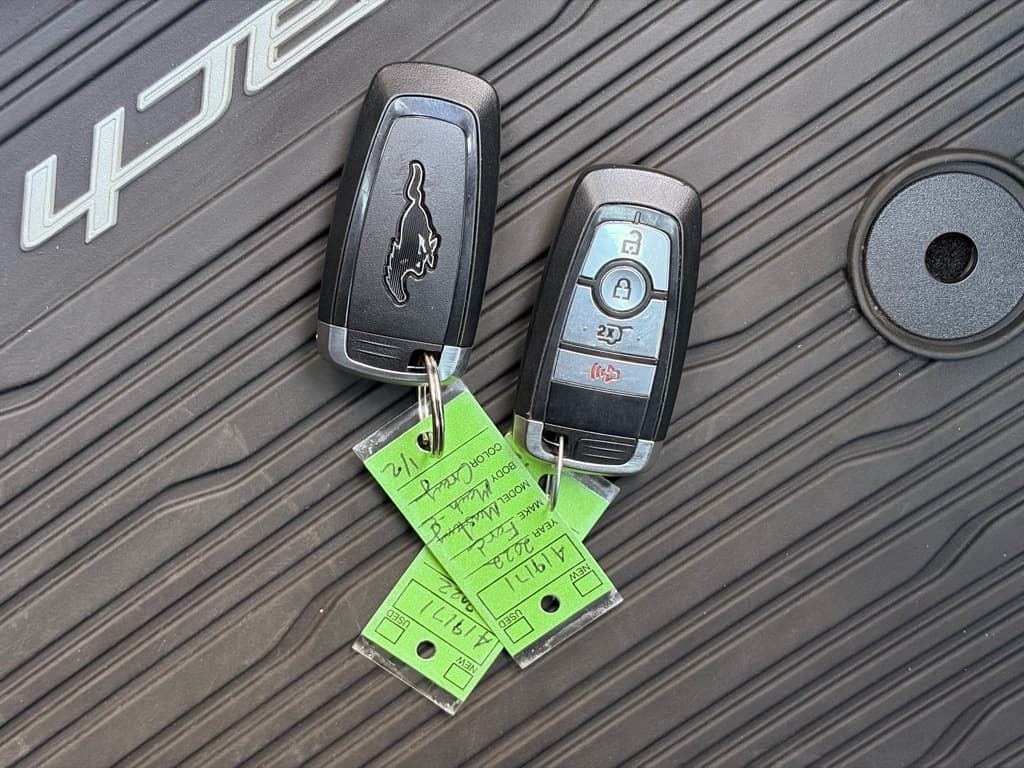 2022 Ford Mustang Mach-E view 24