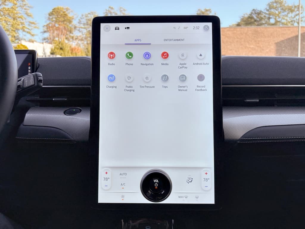 2022 Ford Mustang Mach-E view 12