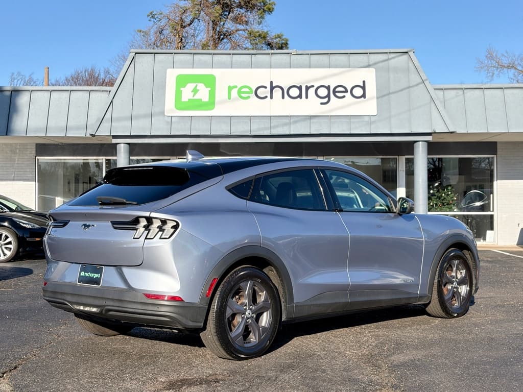 2022 Ford Mustang Mach-E view 4