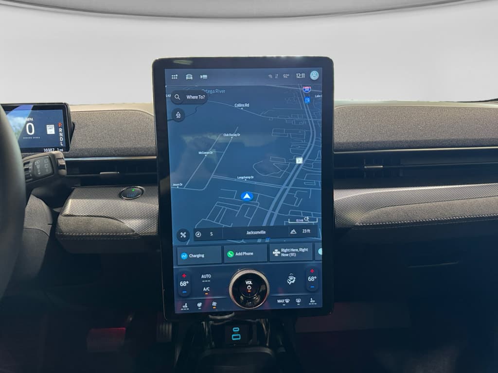 2023 Ford Mustang Mach-E view 10