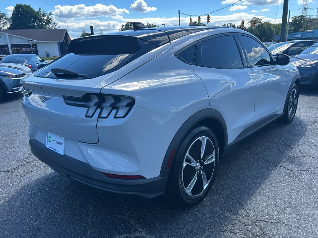 2021 Ford Mustang Mach-E view 3