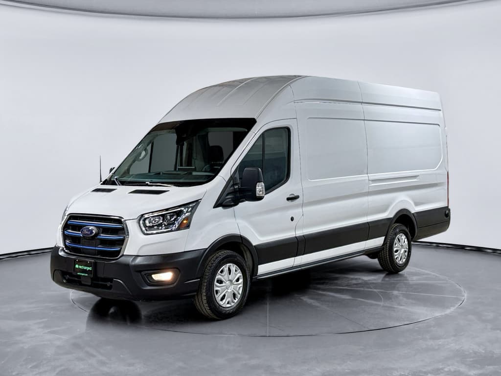 2022 Ford E-Transit