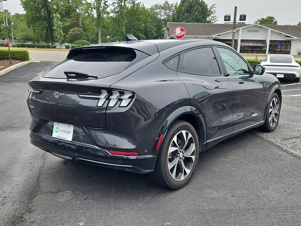 2022 Ford Mustang Mach-E view 3