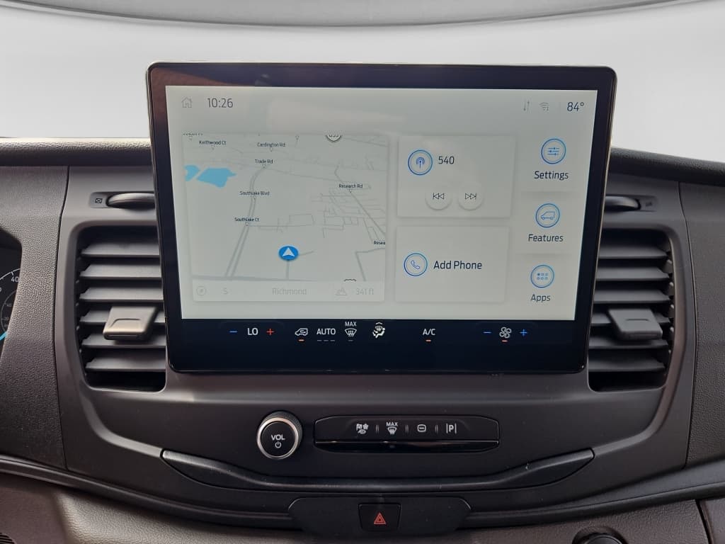 2024 Ford E-Transit view 11