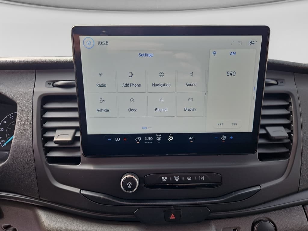 2024 Ford E-Transit view 13