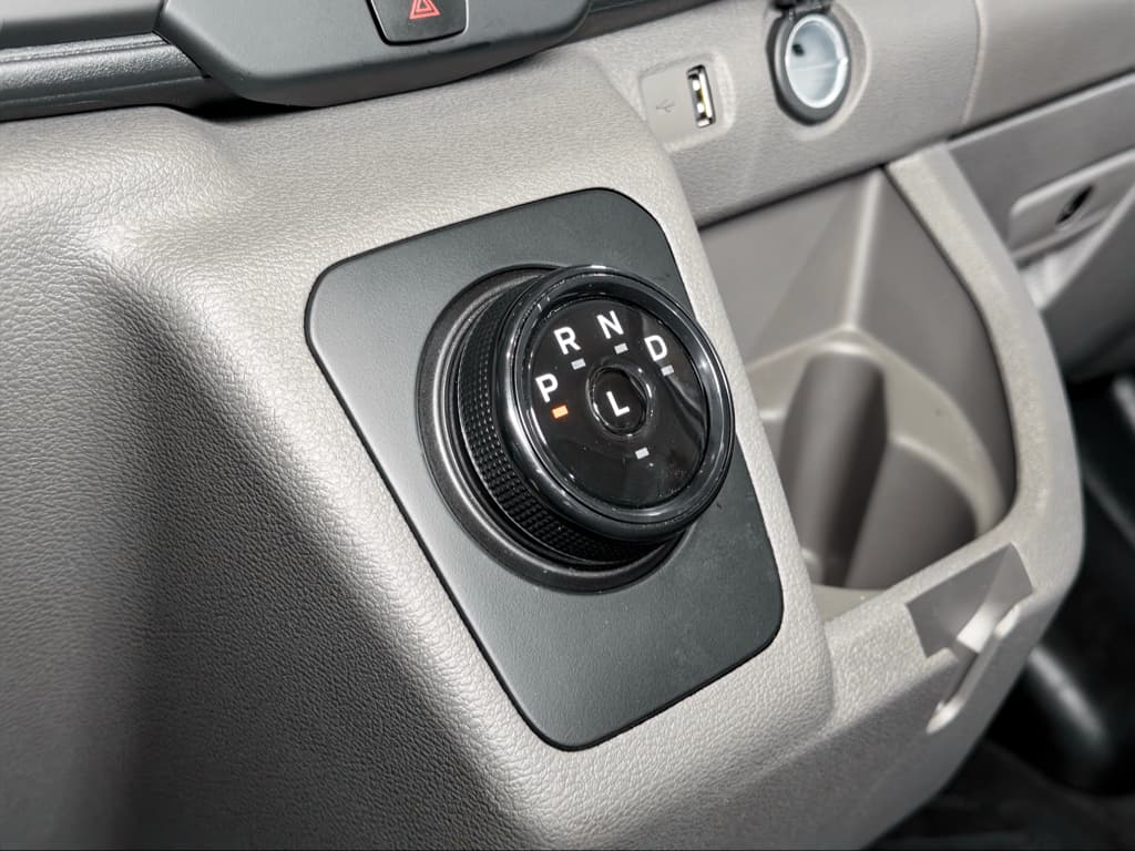 2024 Ford E-Transit view 16