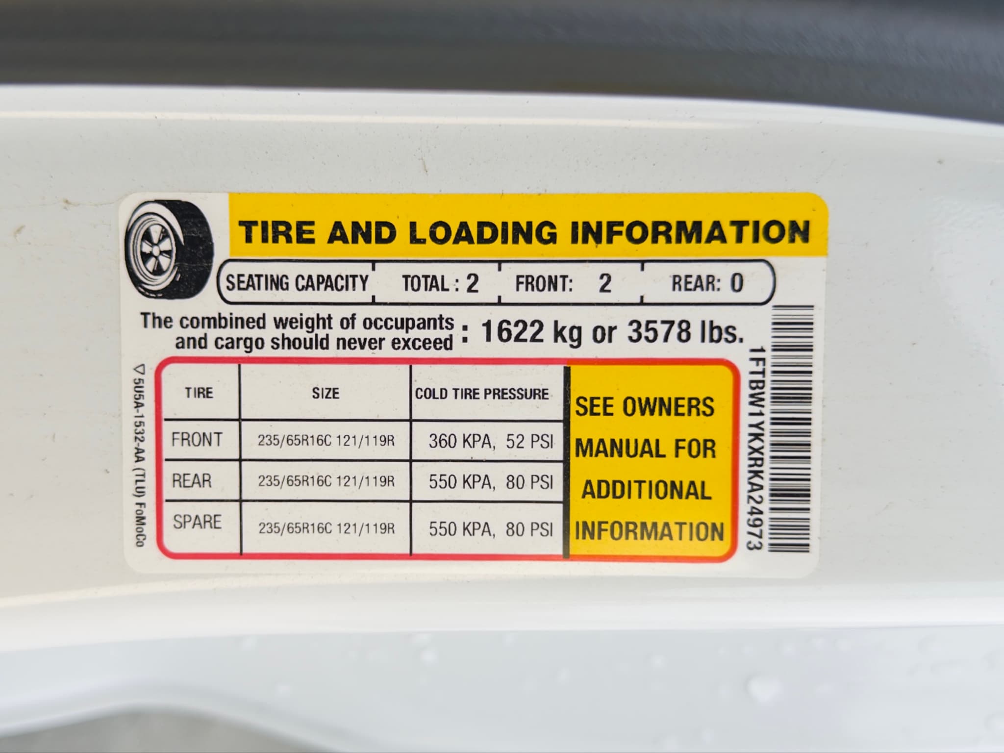2024 Ford E-Transit view 26