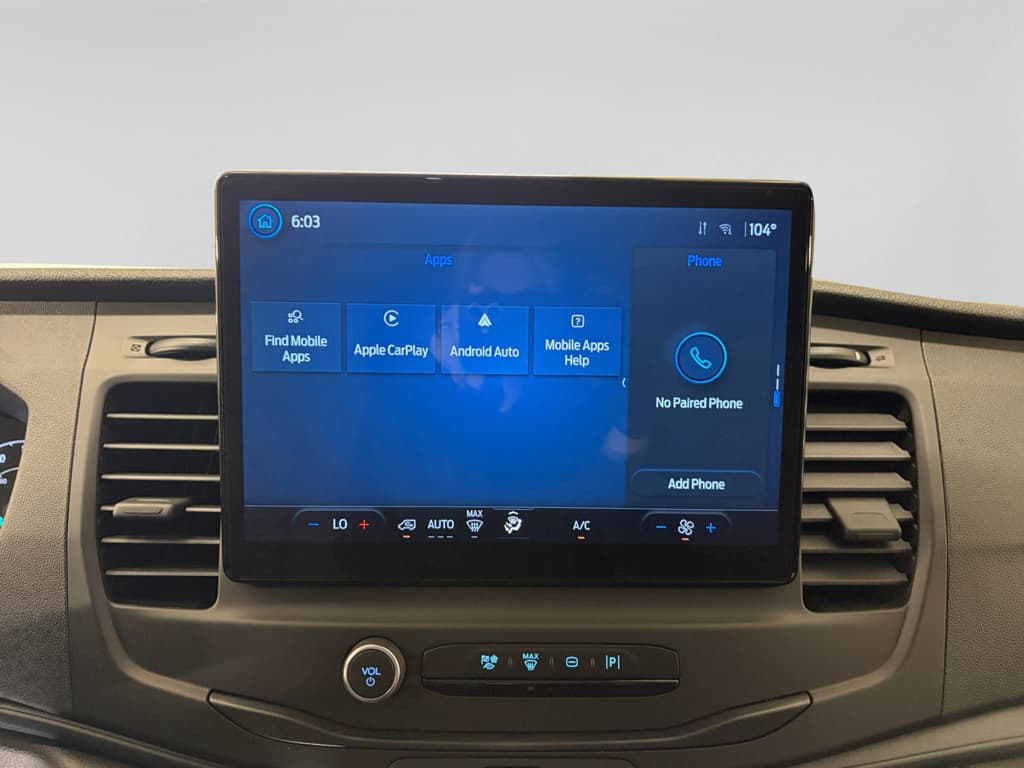 2024 Ford E-Transit view 13
