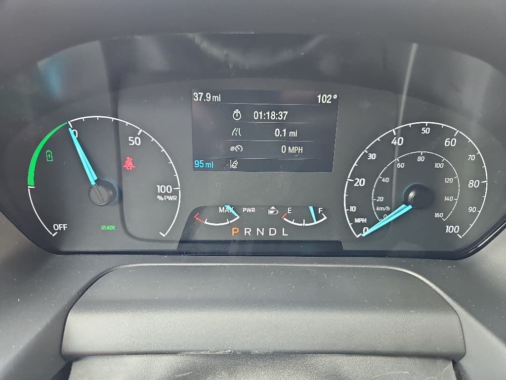 2024 Ford E-Transit view 9