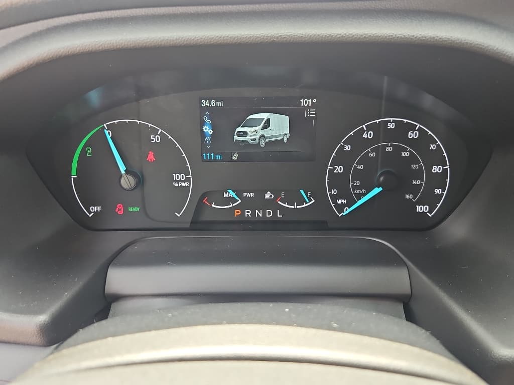 2024 Ford E-Transit view 8