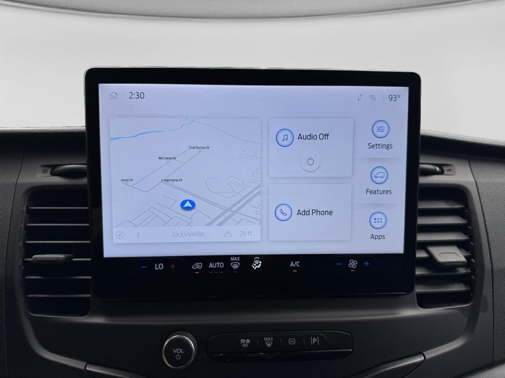 2024 Ford E-Transit view 13
