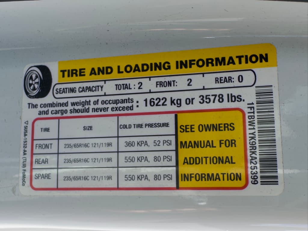 2024 Ford E-Transit view 26