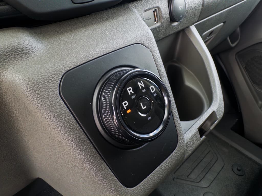 2024 Ford E-Transit view 16