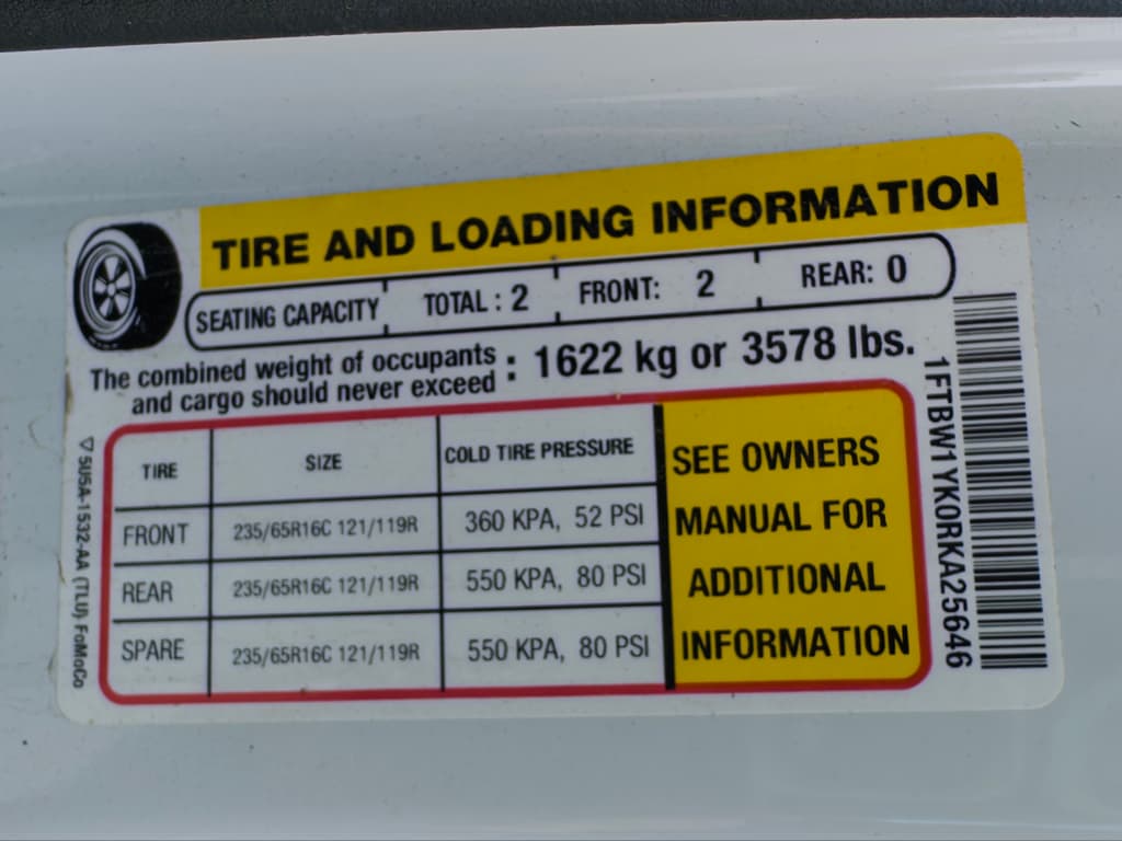 2024 Ford E-Transit view 26