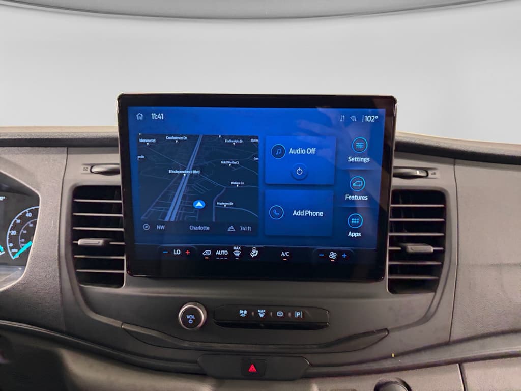 2024 Ford E-Transit view 12