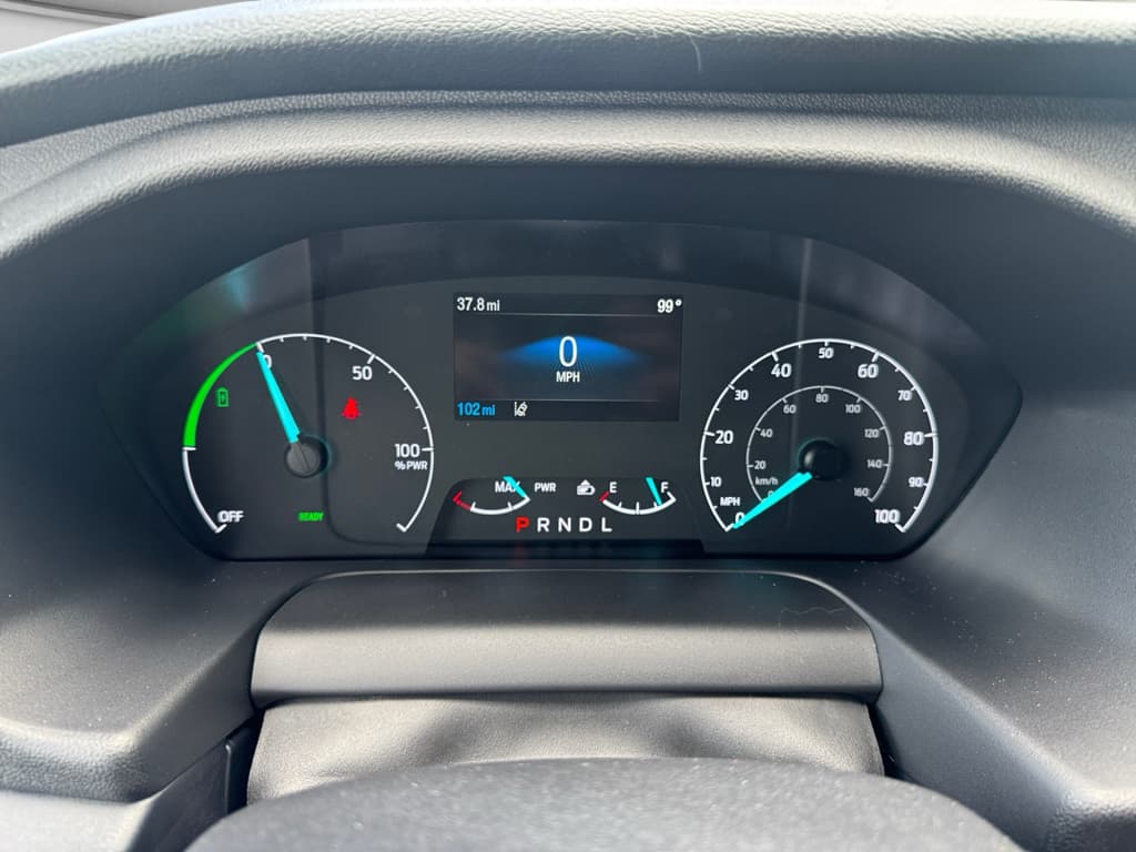 2024 Ford E-Transit view 9