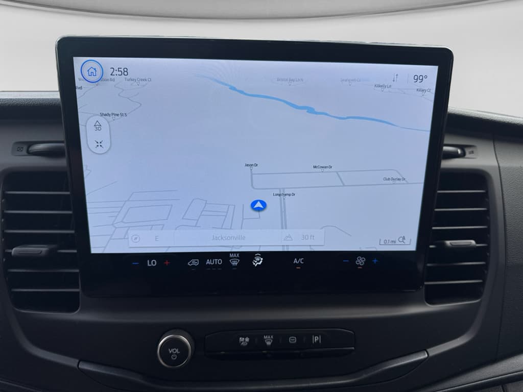 2024 Ford E-Transit view 11