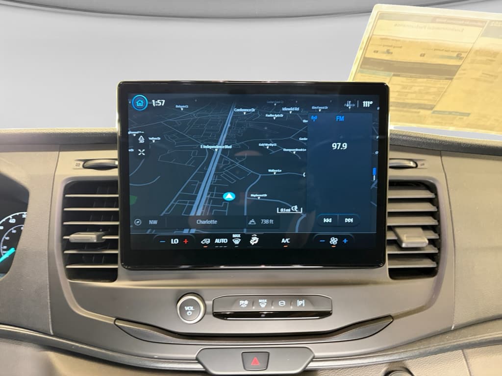 2024 Ford E-Transit view 10