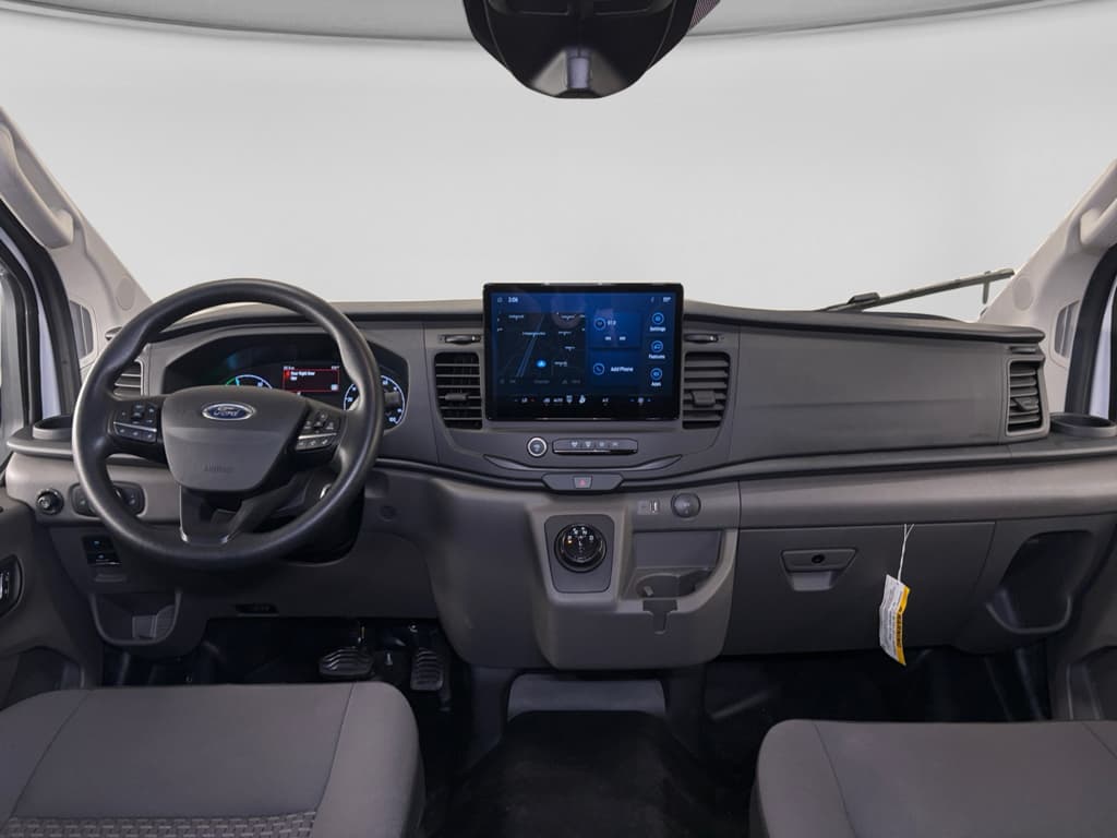 2024 Ford E-Transit view 16