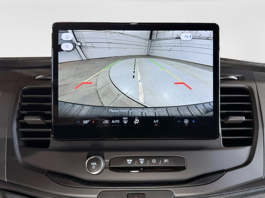 2024 Ford E-Transit view 16