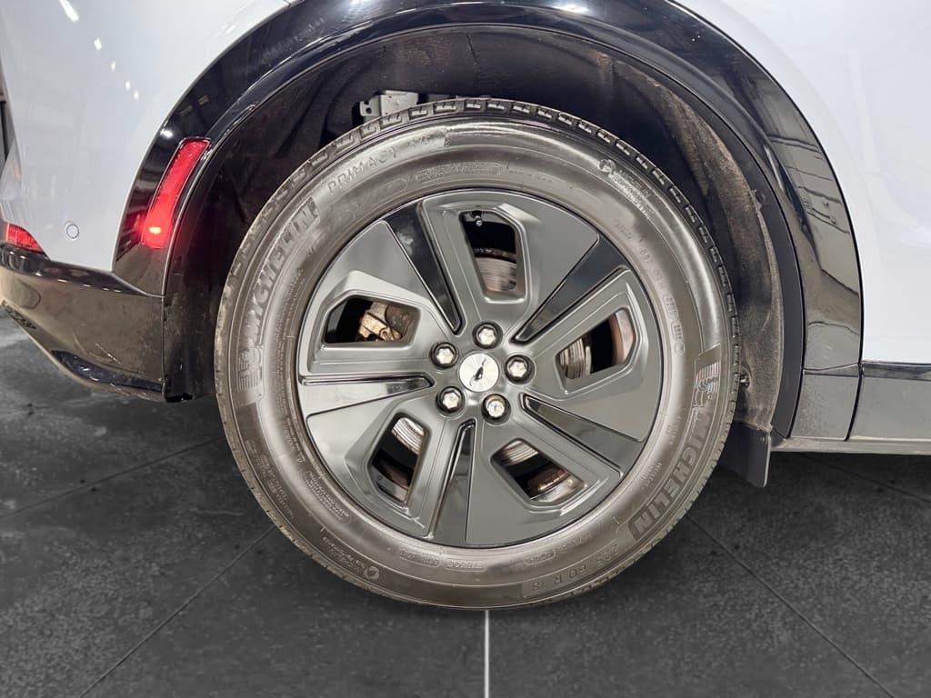 2022 Ford Mustang Mach-E view 37