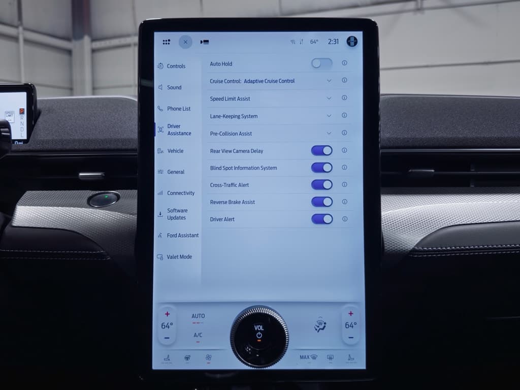 2022 Ford Mustang Mach-E view 14