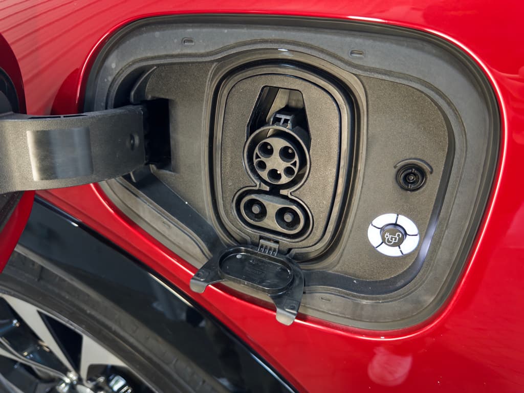 2023 Ford Mustang Mach-E view 5