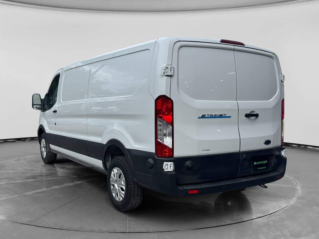 2024 Ford E-Transit view 2