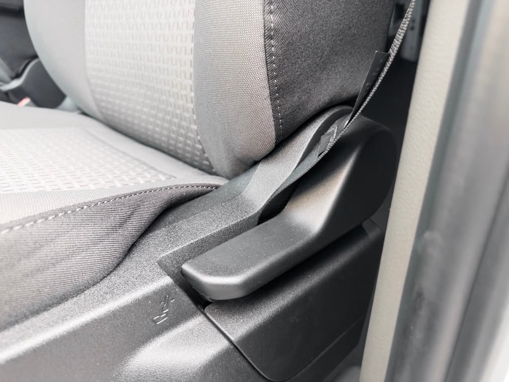 2024 Ford E-Transit view 7