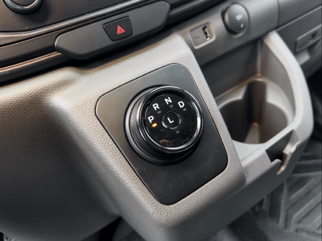 2024 Ford E-Transit view 16