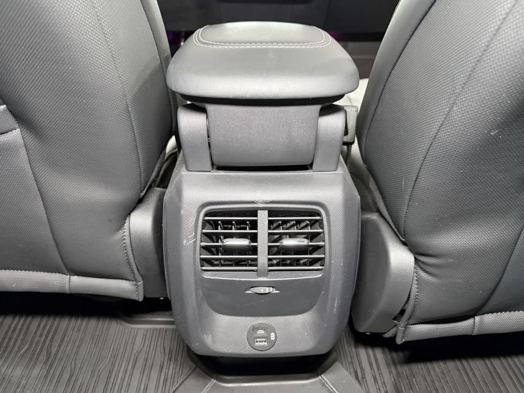 2022 Ford Mustang Mach-E view 20