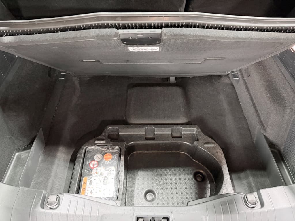 2022 Ford Mustang Mach-E view 27