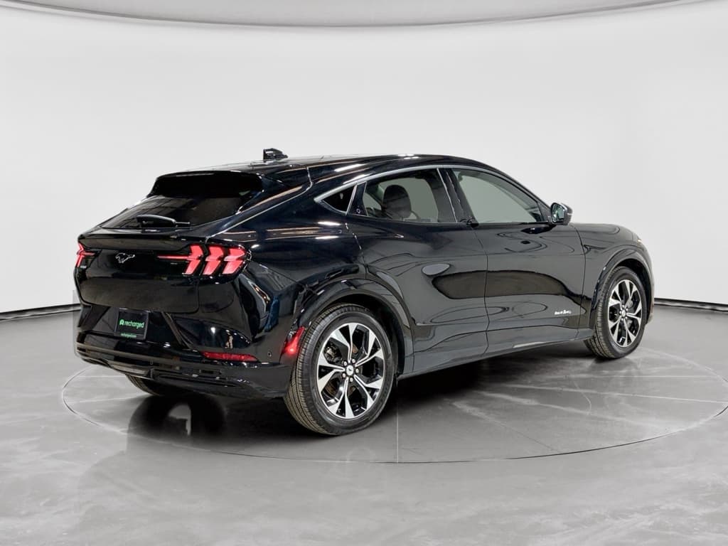 2022 Ford Mustang Mach-E view 3