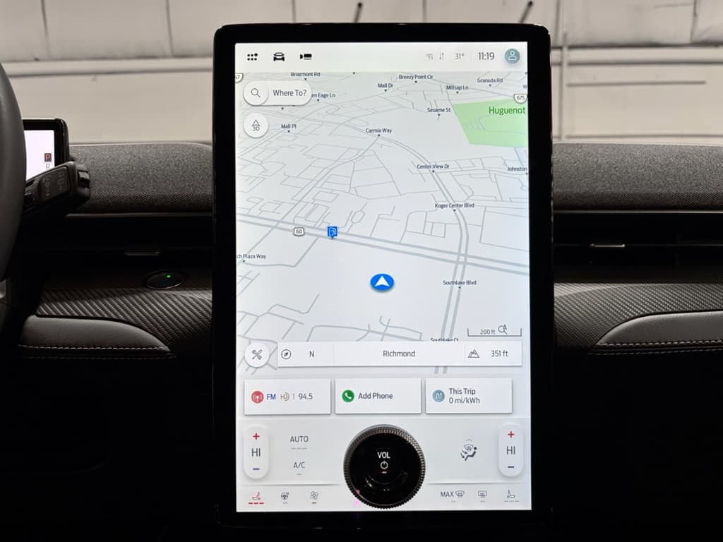 2022 Ford Mustang Mach-E view 13