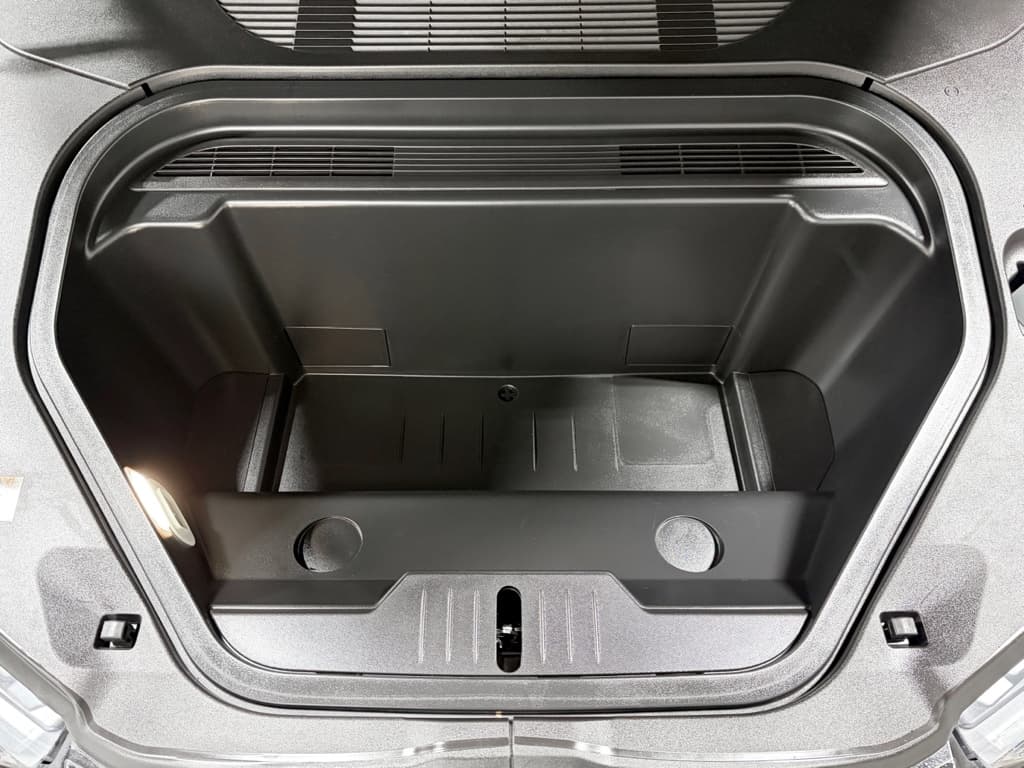 2022 Ford Mustang Mach-E view 25