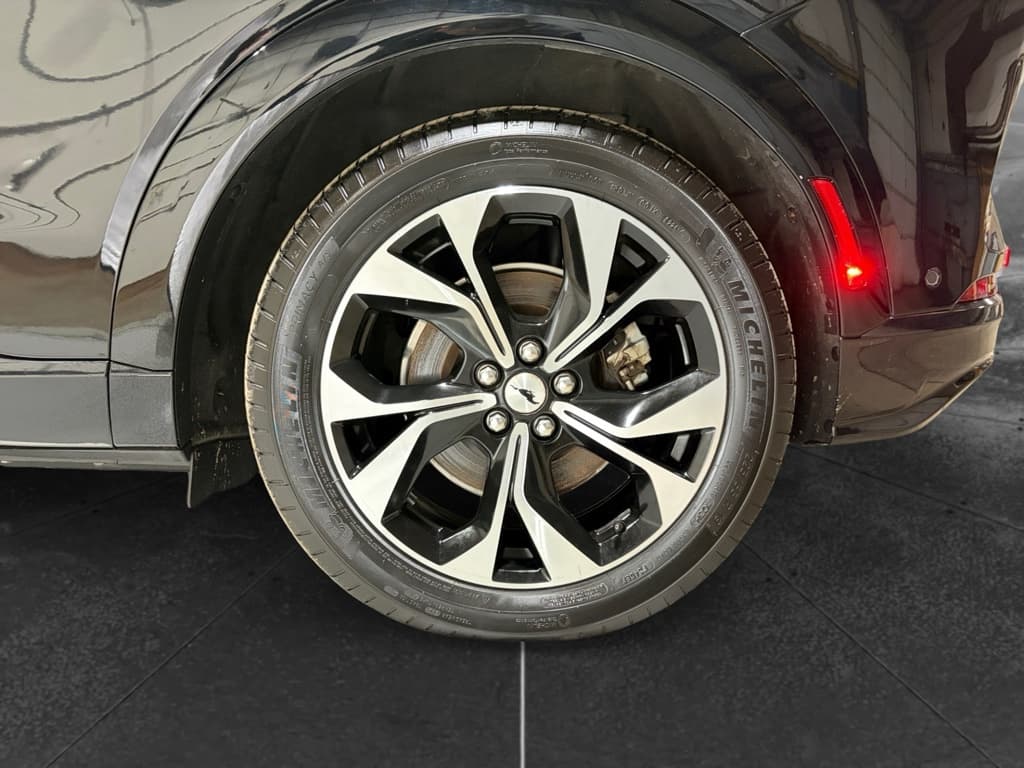 2022 Ford Mustang Mach-E view 36