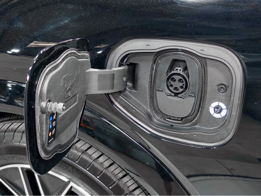 2024 Ford Mustang Mach-E view 5