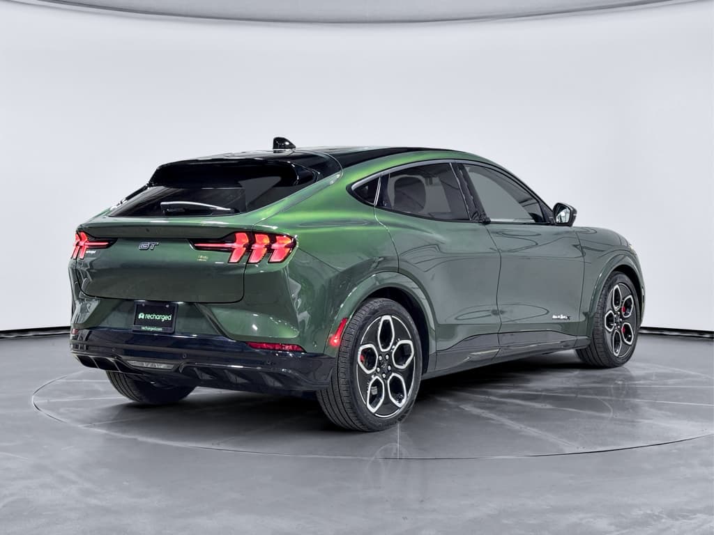 2024 Ford Mustang Mach-E view 3