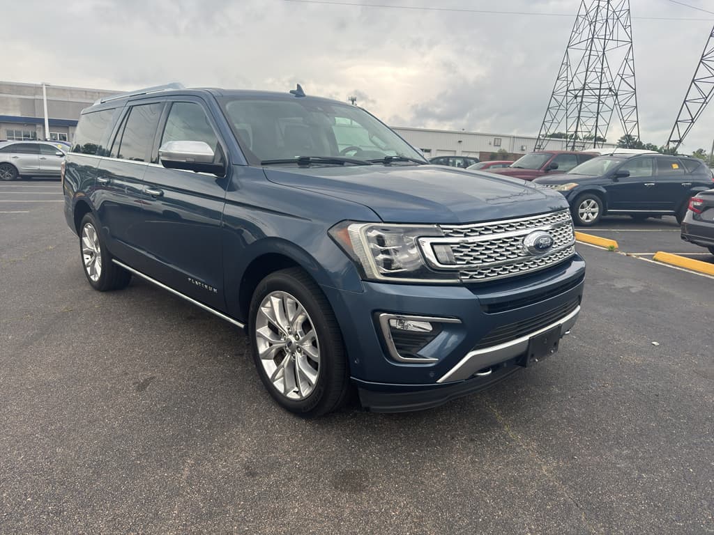 2018 Ford Expedition MAX view 2