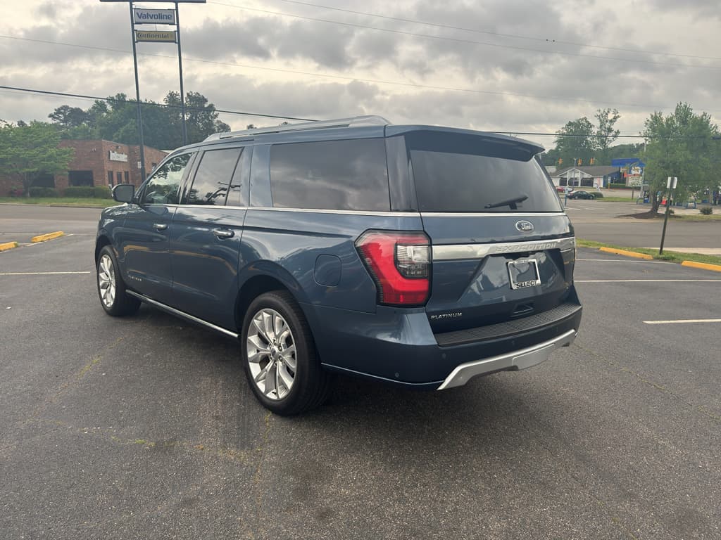 2018 Ford Expedition MAX view 4