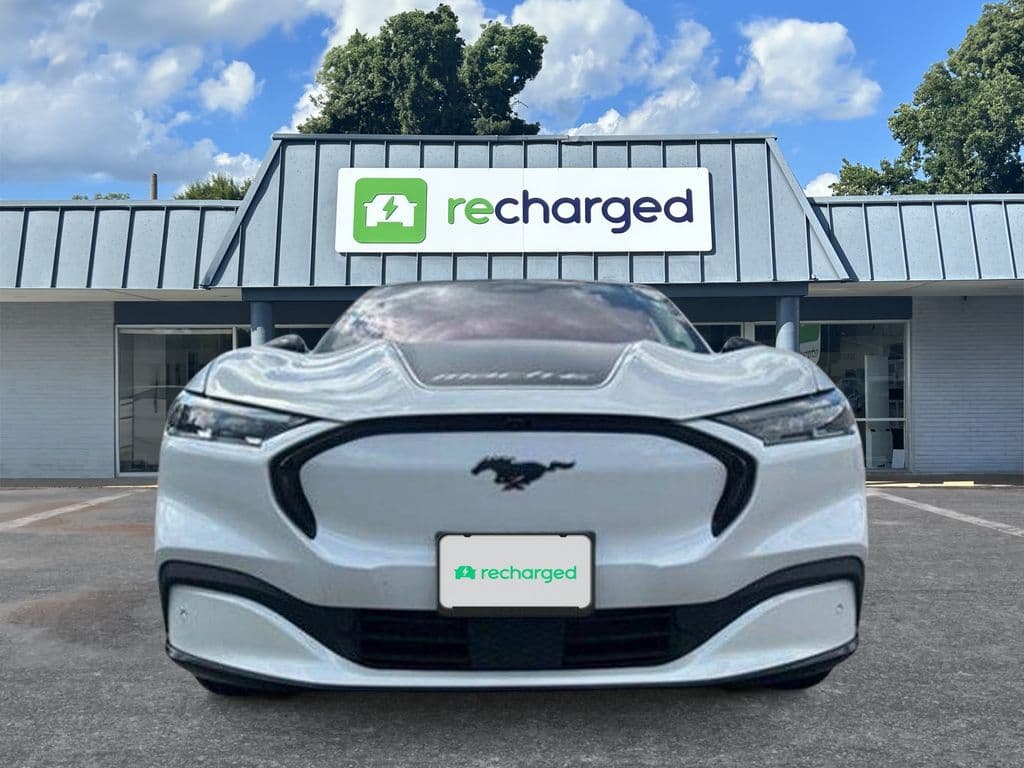 2021 Ford Mustang Mach-E view 32