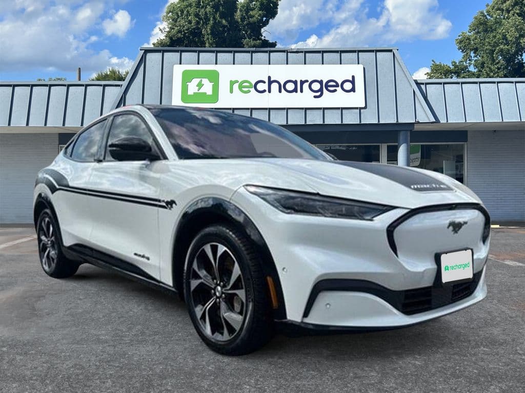 2021 Ford Mustang Mach-E view 14